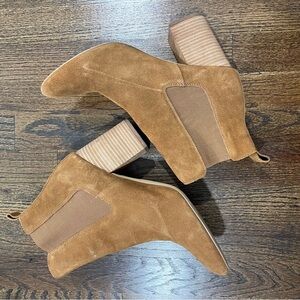 Tan Chelsea Ankle Boots with Elastic Panels